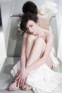 Stefania Rocca feet photo 14