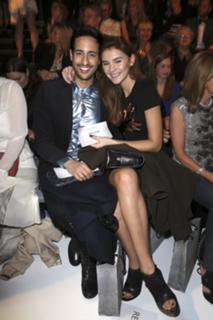 Stefanie Giesinger feet photo thumbnail