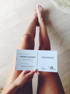 Stefanie Giesinger feet photo thumbnail
