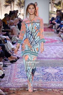 Stefanie Giesinger feet photo thumbnail