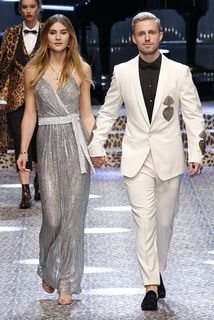 Stefanie Giesinger feet photo thumbnail