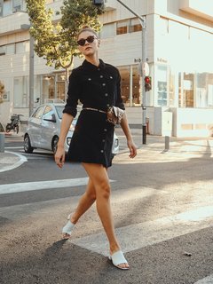 Stefanie Giesinger feet photo thumbnail