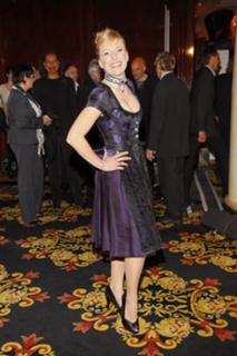 Stefanie Hertel feet photo thumbnail