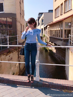 Stefanie Joosten feet photo thumbnail