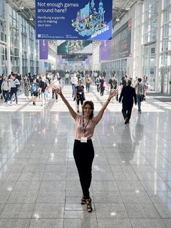 Stefanie Joosten feet photo thumbnail