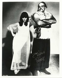 Stefanie Powers feet photo thumbnail