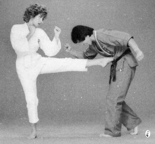 Stefanie Powers feet photo thumbnail