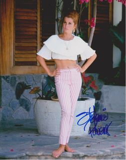 Stefanie Powers feet photo thumbnail