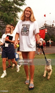Steffi Graf feet photo thumbnail