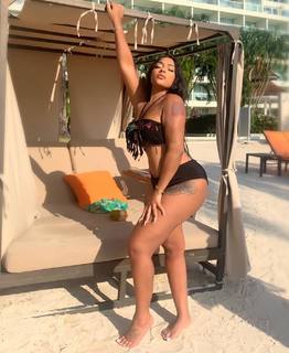 Stefflon Don feet photo 13