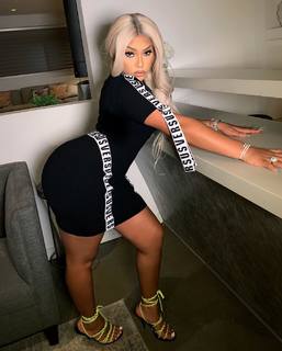 Stefflon Don feet photo 11