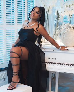 Stefflon Don feet photo 13