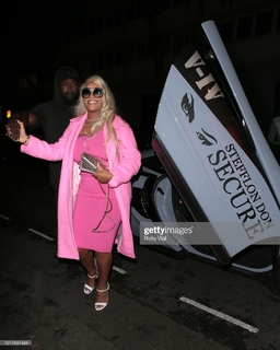 Stefflon Don feet photo 8