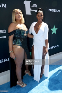 Stefflon Don feet photo 11