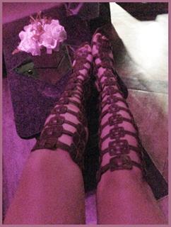 Stella Hudgens feet photo thumbnail