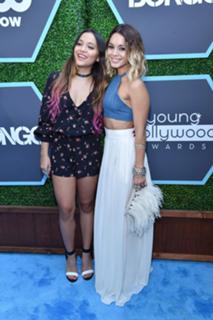 Stella Hudgens feet photo thumbnail