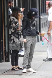 Stella Hudgens feet photo thumbnail