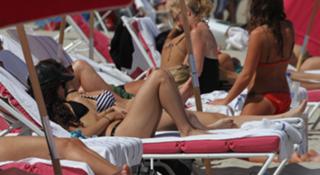 Stella Hudgens feet photo thumbnail