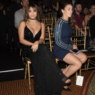 Stella Hudgens feet photo thumbnail