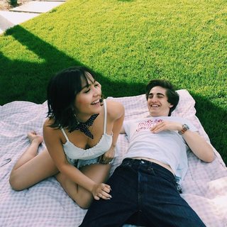 Stella Hudgens feet photo thumbnail
