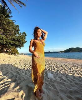 Stella Hudgens feet photo thumbnail