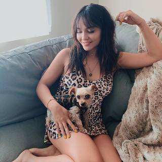 Stella Hudgens feet photo thumbnail