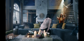 Stella Maeve feet photo thumbnail