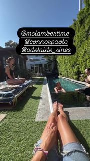 Stella Maeve feet photo thumbnail