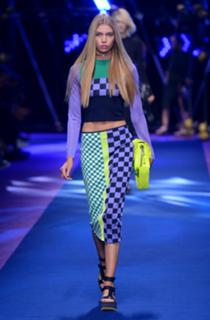 Stella Maxwell feet photo thumbnail