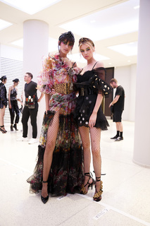 Stella Maxwell feet photo thumbnail