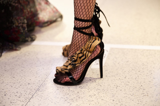 Stella Maxwell feet photo thumbnail