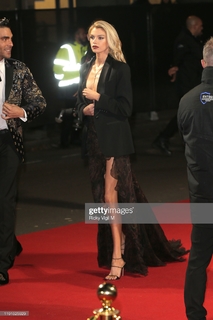 Stella Maxwell feet photo thumbnail