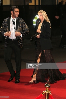 Stella Maxwell feet photo thumbnail