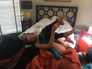Stella Maxwell feet photo thumbnail