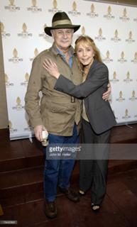 Stella Stevens feet photo thumbnail