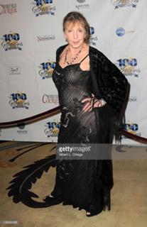 Stella Stevens feet photo thumbnail