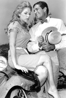 Stella Stevens feet photo thumbnail