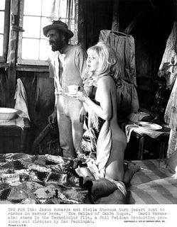 Stella Stevens feet photo thumbnail