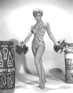 Stella Stevens feet photo thumbnail