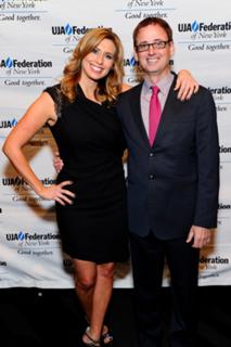 Stephanie Abrams feet photo thumbnail