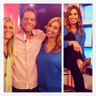 Stephanie Abrams feet photo thumbnail