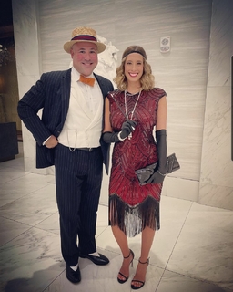 Stephanie Abrams feet photo thumbnail