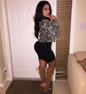 Stephanie Acevedo feet photo 17