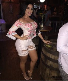Stephanie Acevedo feet photo 1
