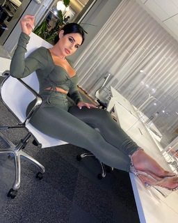 Stephanie Acevedo feet photo 6