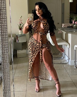 Stephanie Acevedo feet photo 1