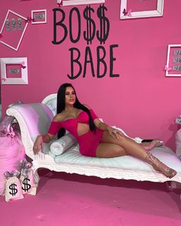 Stephanie Acevedo feet photo 13