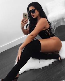 Stephanie Acevedo feet photo 17