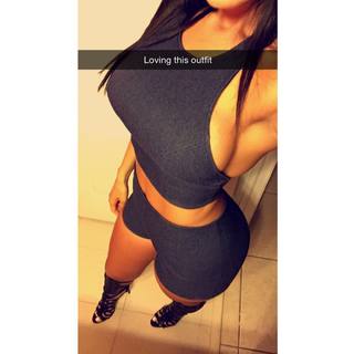 Stephanie Acevedo feet photo 15
