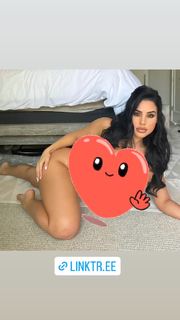 Stephanie Acevedo feet photo 4
